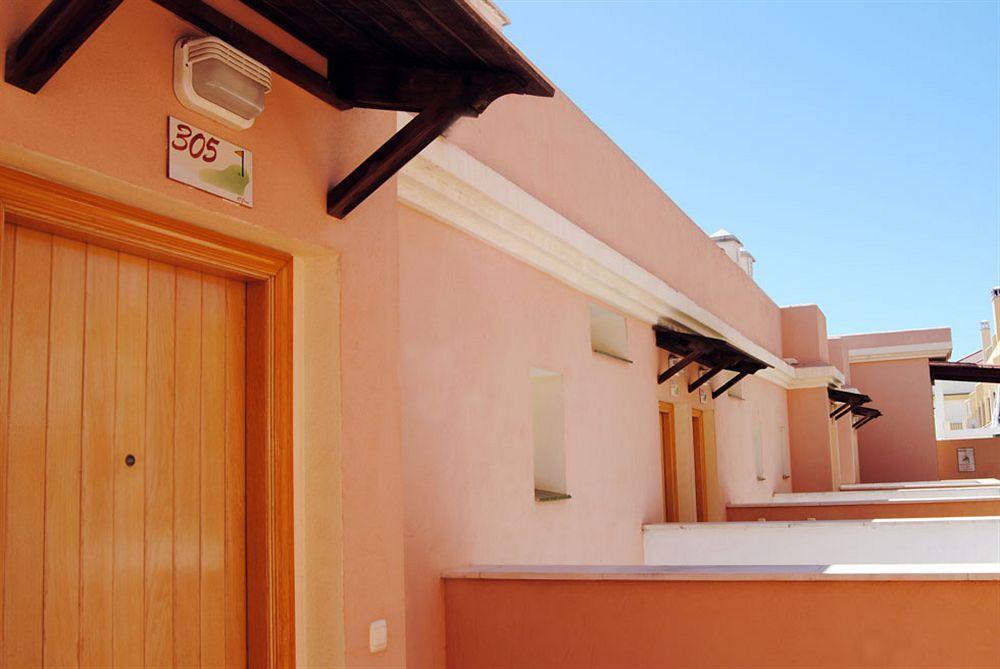 Apartamentos Turisticos Anoreta Rincón de la Victoria Eksteriør bilde
